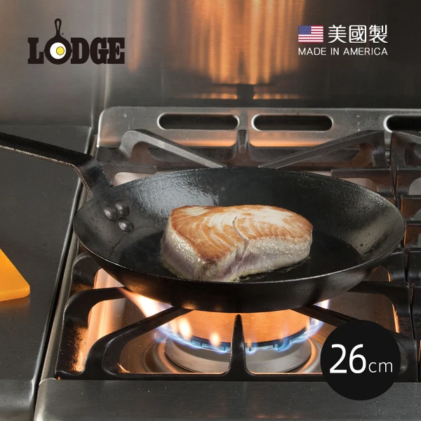 【美國 LODGE】美國製高碳鋼長柄平底煎鍋-26cm(CRS10)