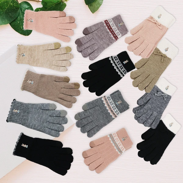 【一品川流】比得兔刺繡成人觸控手套-GL8631/GL8633/GL8634(-22cm-4雙入)