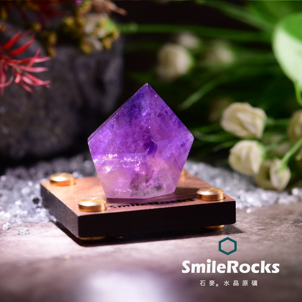 SmileRocks 石麥】巴西紫水晶柱SmilePAD 6X6cm 1000首選石麥水晶原礦