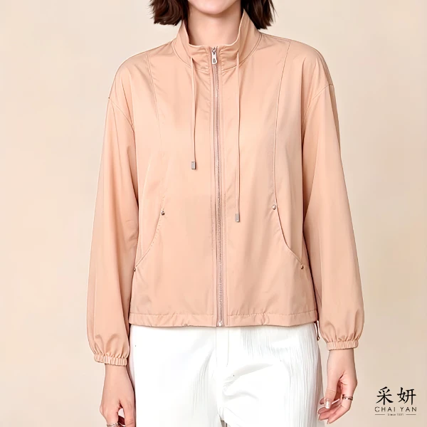 【Chai Yan 采妍】拉繩防曬立領運動外套(春夏新款 65-78公斤可穿)