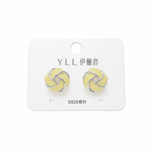 奶油編織結耳環(1對)
