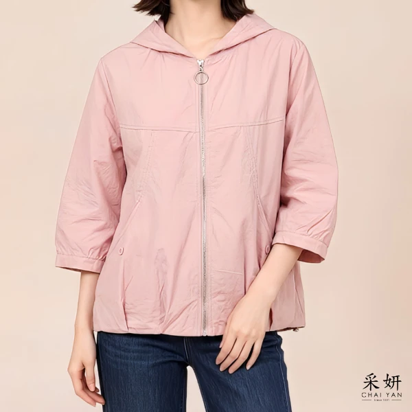 【Chai Yan 采妍】平織連帽拉繩半袖外套(春夏新款 65-78公斤可穿)