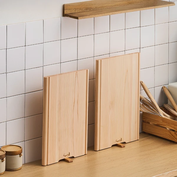 【TOSARYU 土佐龍】檜木方形立式砧板-溝槽M(40x28x2cm)(1入)