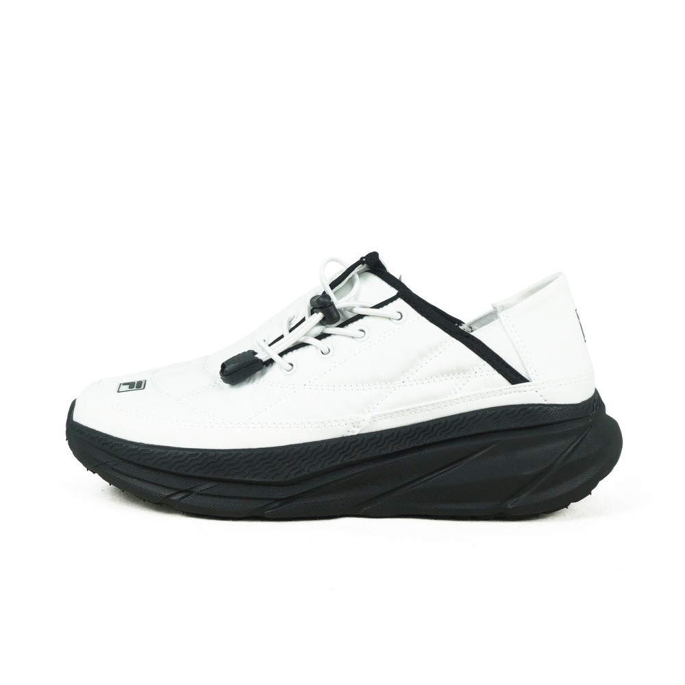 【FILA】Quilted 女 休閒鞋 懶人鞋 麵包鞋 套入式 無鞋帶 白 黑(5-C346A-110)