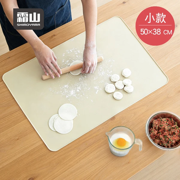 【日本霜山】長方形矽膠不沾黏揉麵墊(50x38cm)-多色可選(桿麵墊/料理墊/烘焙墊)