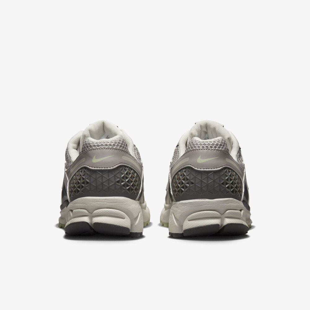 FB8825-001 - Image 3